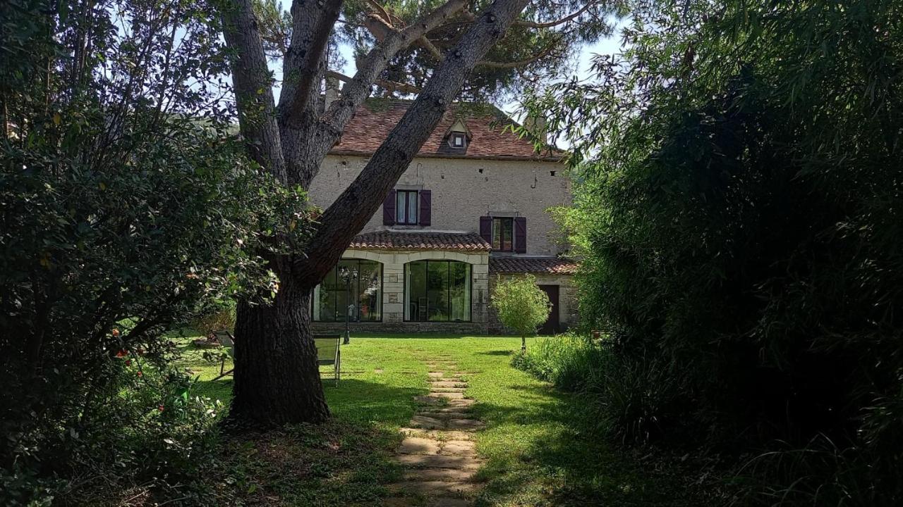 Bed & Breakfast Le Clos De La Roseraie *
