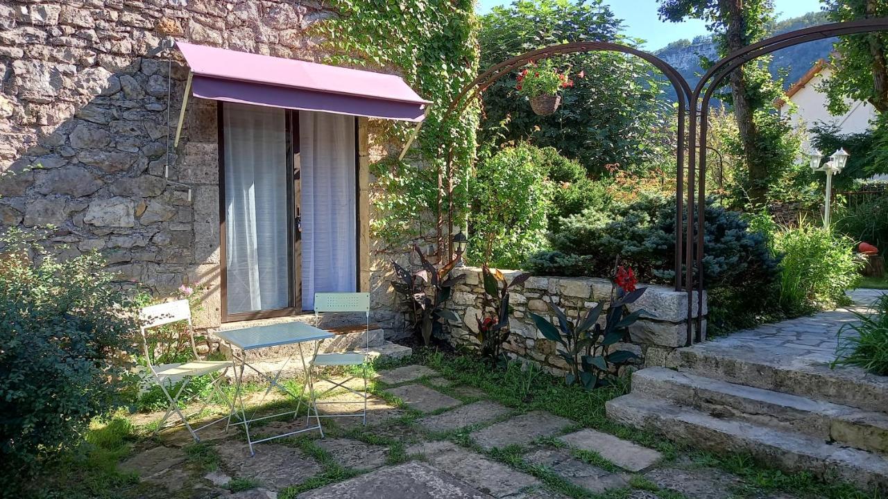 Bed & Breakfast Le Clos De La Roseraie